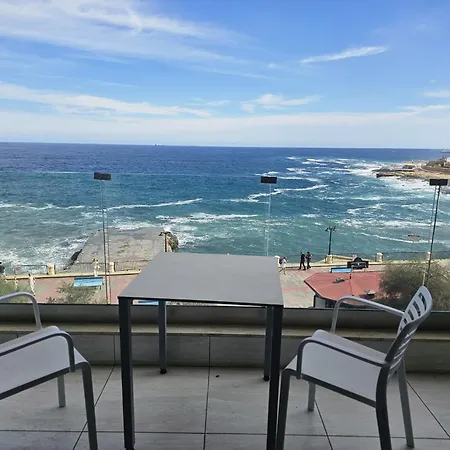 Sea View On Promenade Sliema