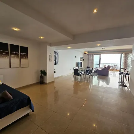 Apartment Sea View On Promenade Sliema